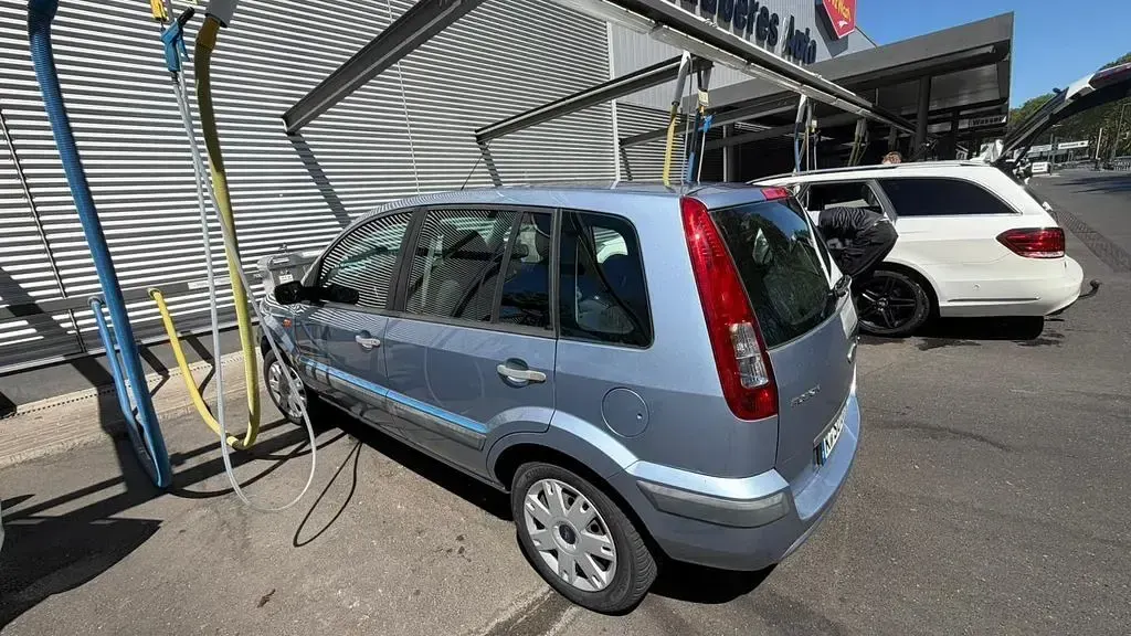 Gebraucht Ford Fusion 80 PS (58 kW) 2007 Silber Kleinwagen