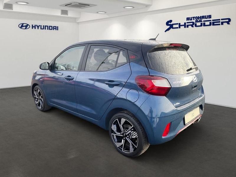 Neu Hyundai i10 N Line 90 PS (66 kW) 2025 Vibrant blue/ phantom black / mi Kleinwagen