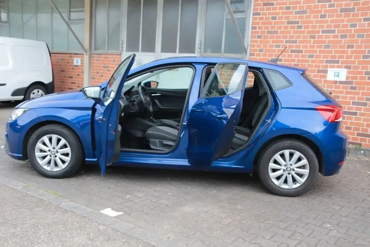 Gebraucht Seat Ibiza Style 90 PS (66 kW) 2021 Blau Kleinwagen