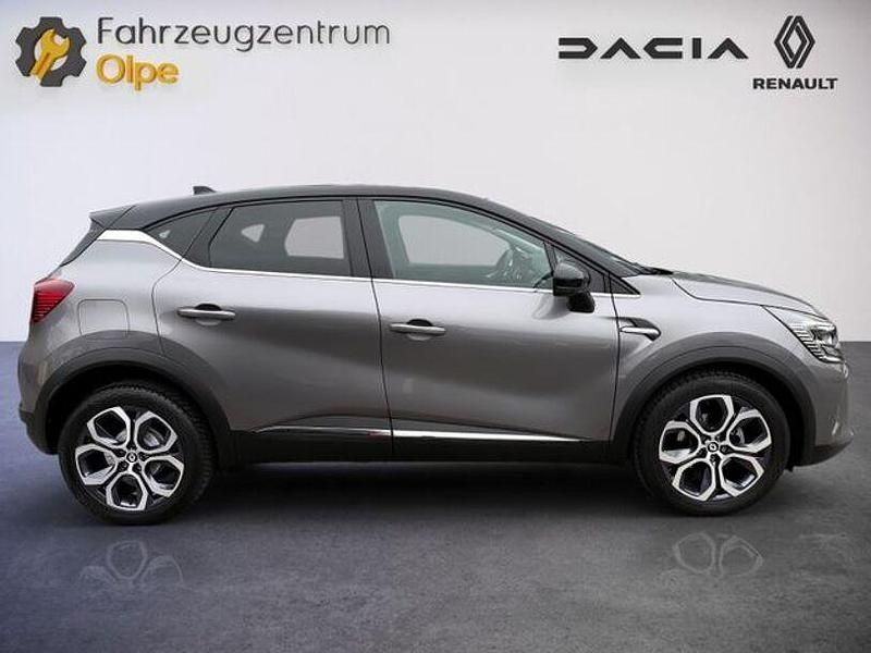 Gebraucht Renault Captur Techno 140 PS (102 kW) 2022 Grau SUV