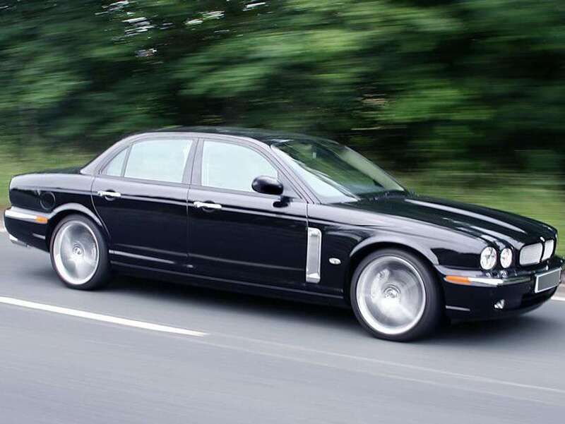 Blau Gebraucht 2006 Jaguar XJR Limousine | 34.900 € - Bild 1/3