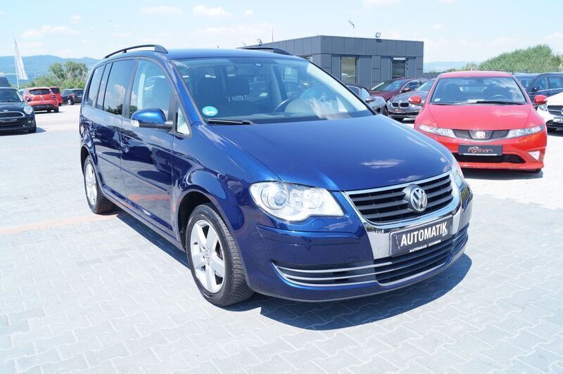 Blau Gebraucht 2009 VW Touran United Van / Kleinbus | 8.890 € - Bild 1/4