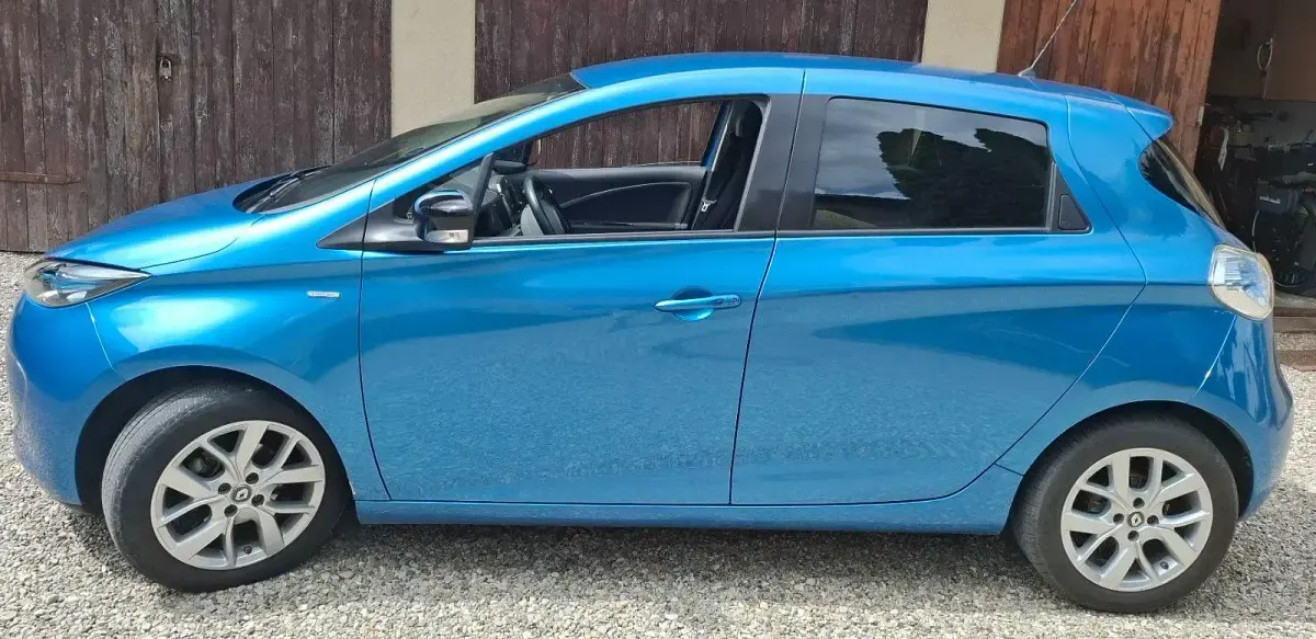 Gebraucht Renault Zoe LIMITED 80 kW (109 PS) 2018 Blau Kleinwagen