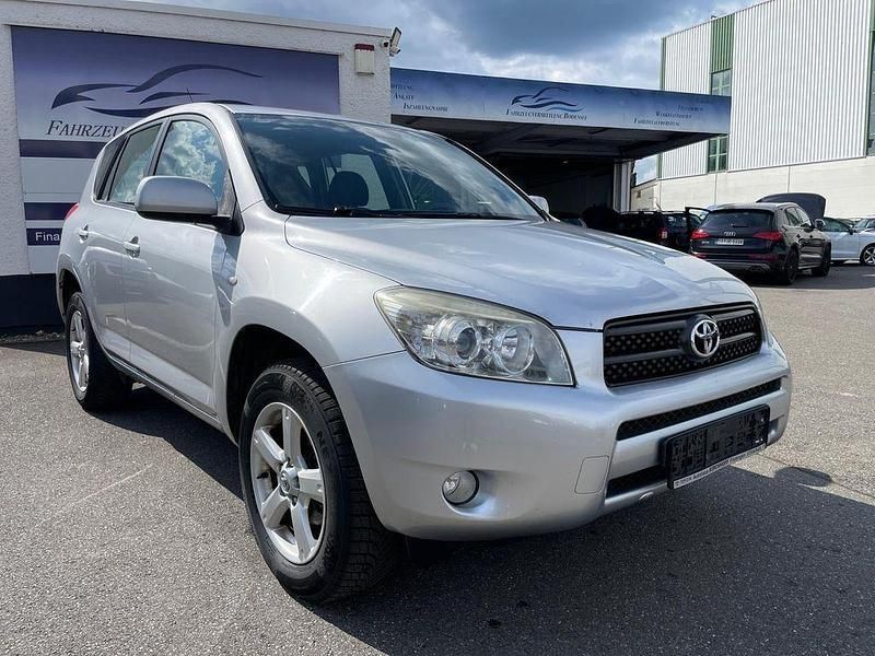 Silber Gebraucht 2007 Toyota RAV4 Sol SUV | 6.500 € (Fairer Preis) - Bild 1/4