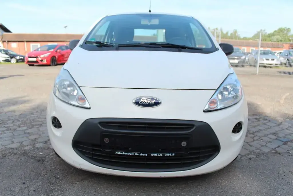 Gebraucht Ford Ka Trend 69 PS (50 kW) 2010 Weiß Kleinwagen