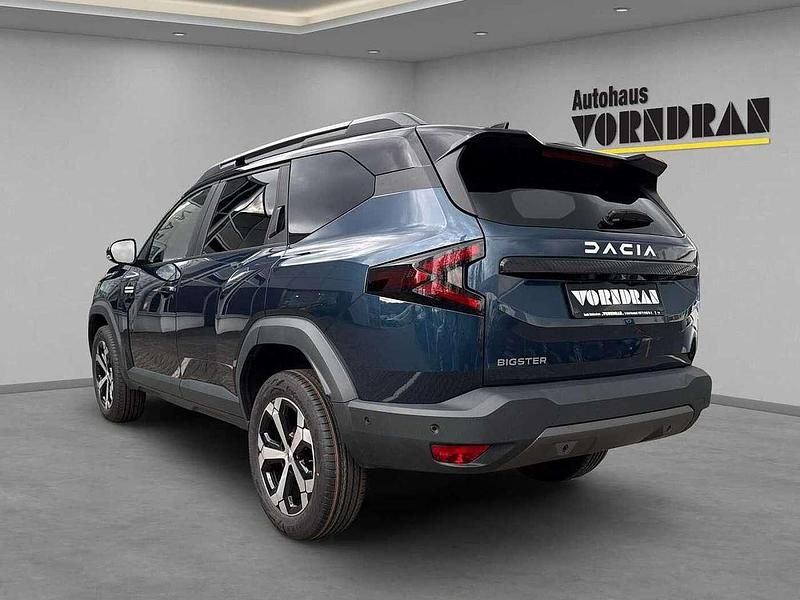 Neu Dacia Bigster Journey 140 PS (102 kW) 2025 Indigoblau metallic SUV