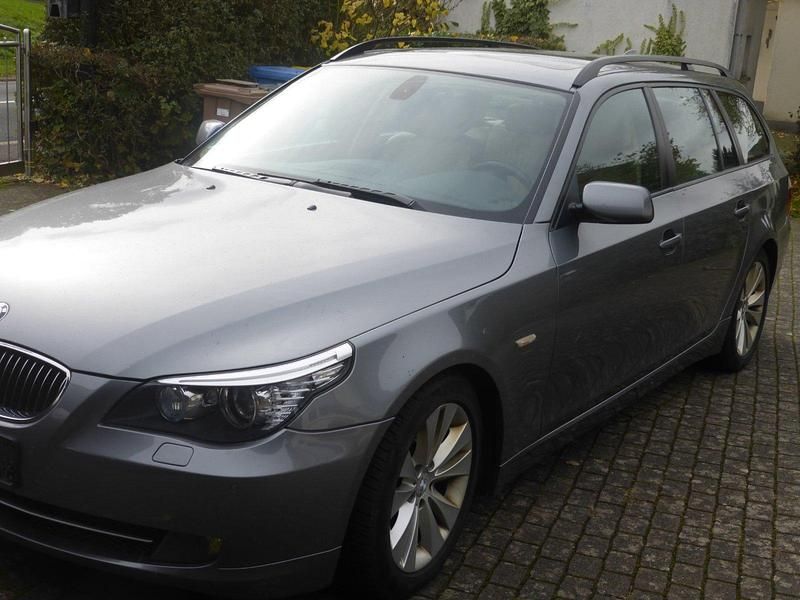 Gebraucht 2009 BMW 530 Kombi | 5.300 € (Guter Preis) - Bild 1/4