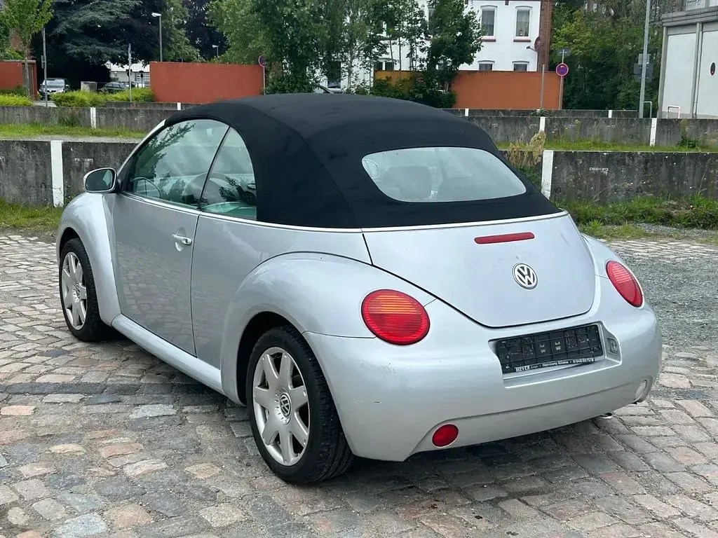 Gebraucht VW New Beetle Cabriolet 102 PS (75 kW) 2004 Silber Cabrio