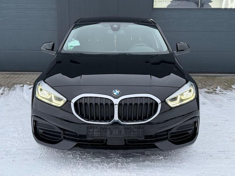 Gebraucht BMW 118 Advantage 140 PS (102 kW) 2020 Schwarz Kleinwagen