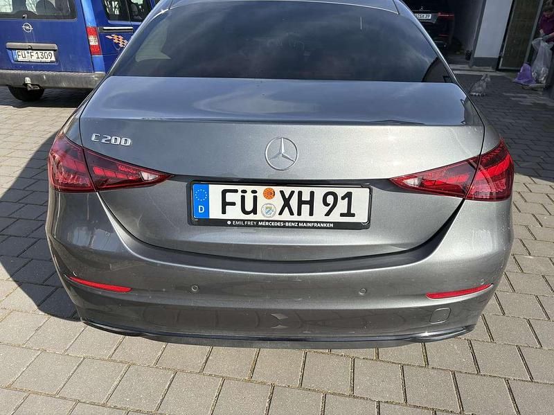 Gebraucht Mercedes C200 204 PS (150 kW) 2022 Grau Limousine