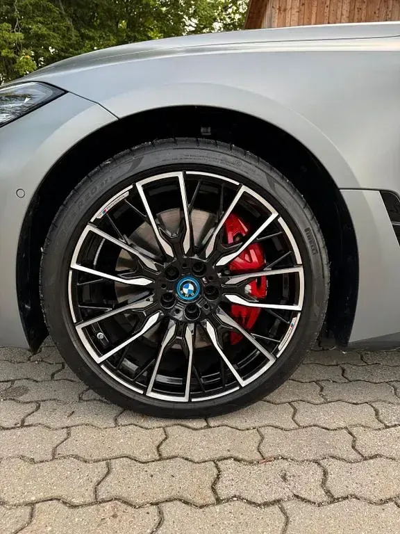 Brugt BMW i4 Performance 400 kW (544 HK) 2024 Grå Sedan