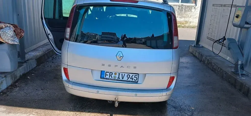 Gebraucht Renault Espace 150 PS (110 kW) 2012 Silber Van / Kleinbus