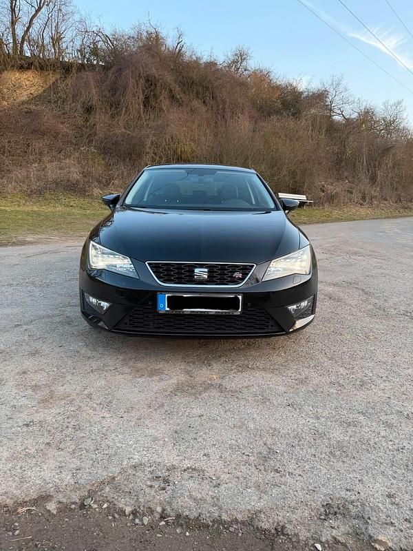 Gebraucht Seat Leon FR-Line 179 PS (131 kW) 2016 Schwarz Limousine