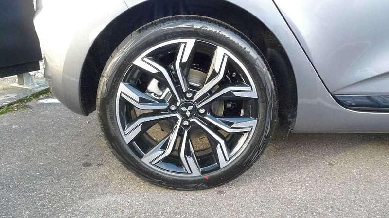 Neu Mitsubishi Colt Edition 143 PS (105 kW) 2025 Achatgrau Kleinwagen