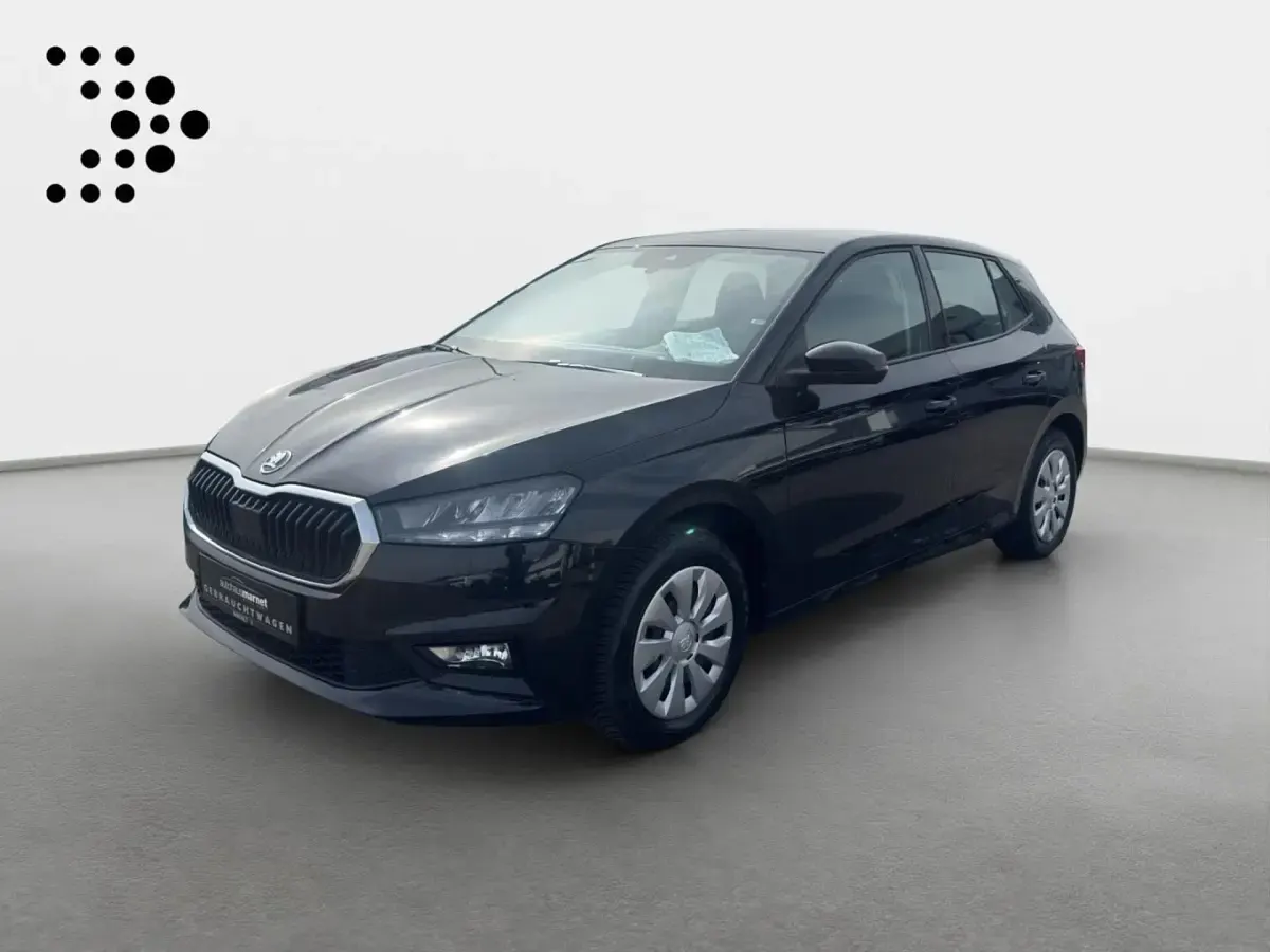 Second-hand Skoda Fabia Essence 95 CP (69 kW) 2025 Negru Hatchback