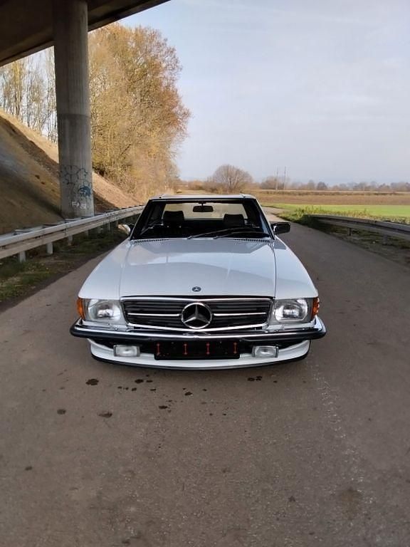 Gebraucht Mercedes SL300 188 PS (138 kW) 1988 Weiß Cabrio
