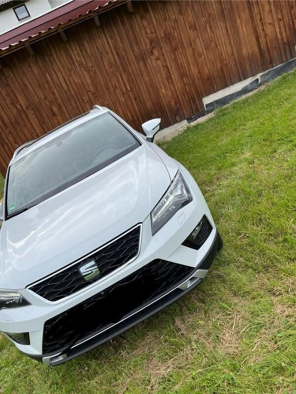 Weiß Gebraucht 2017 Seat Ateca SUV | 18.000 € (Fairer Preis) - Bild 1/4