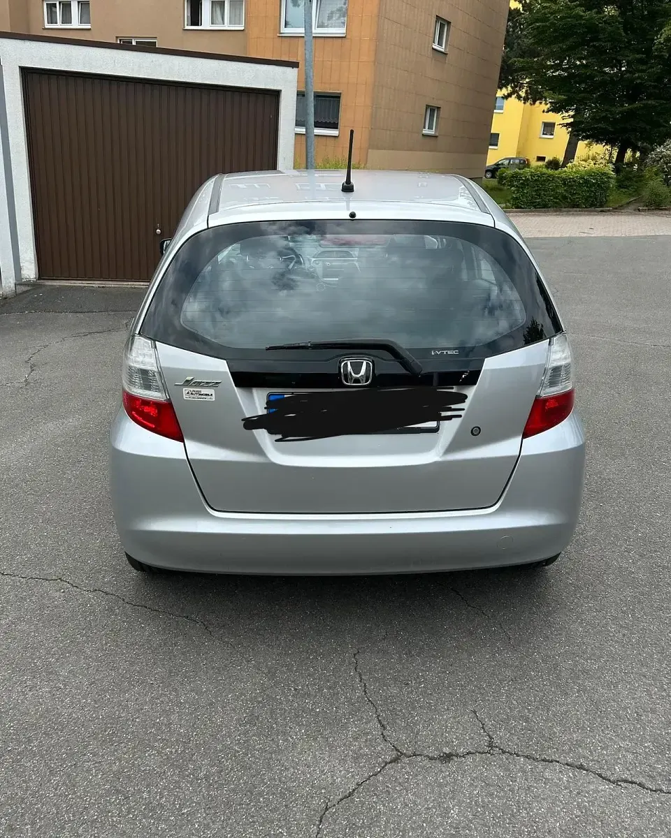 Gebraucht Honda Jazz 90 PS (66 kW) 2010 Silber Kleinwagen