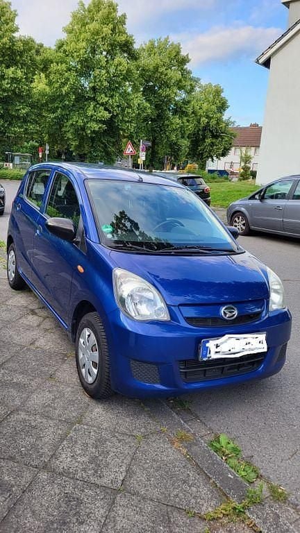 Blau Gebraucht 2009 Daihatsu Cuore Kleinwagen | 2.499 € (Fairer Preis) - Bild 1/4