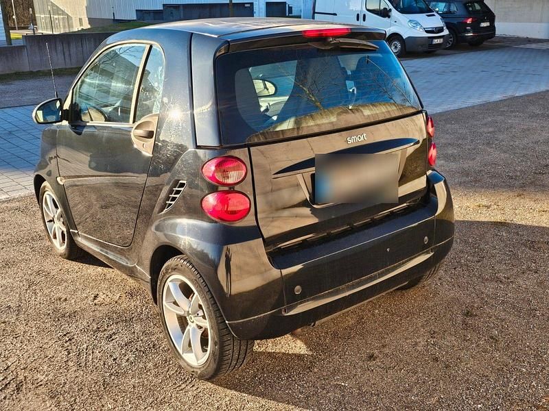 Gebraucht Smart ForTwo Coupé 84 PS (61 kW) 2010 Schwarz Coupé