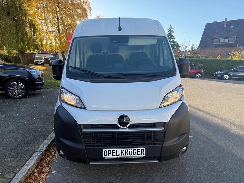 Neu Opel Movano 140 PS (102 kW) 2025 Van