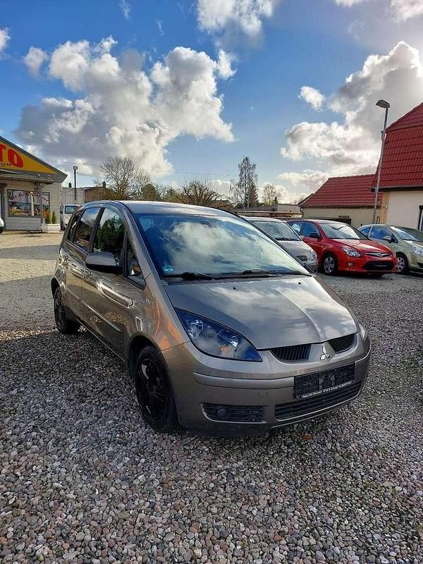 Gebraucht Mitsubishi Colt Motion 95 PS (69 kW) 2008 Grau