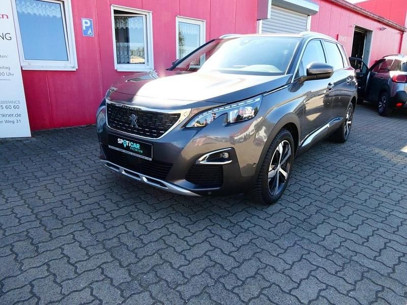 Gebraucht 2018 Peugeot 5008 Allure Van / Kleinbus | 17.600 € (Guter Preis) - Bild 1/3