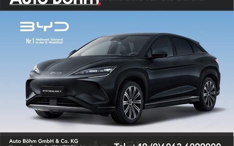 Schwarz(metallic) Gebraucht 2025 BYD Sealion 7 SUV | 50.430 € (Fairer Preis) - Bild 1/1