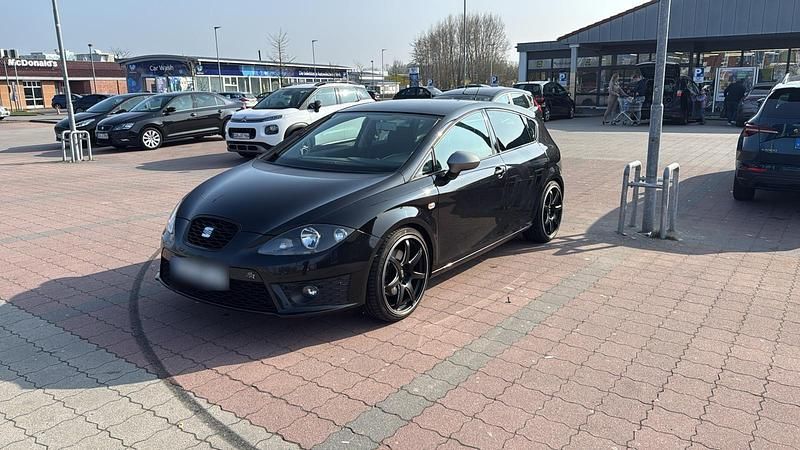 Gebraucht Seat Leon FR 211 PS (155 kW) 2009 Schwarz Kleinwagen
