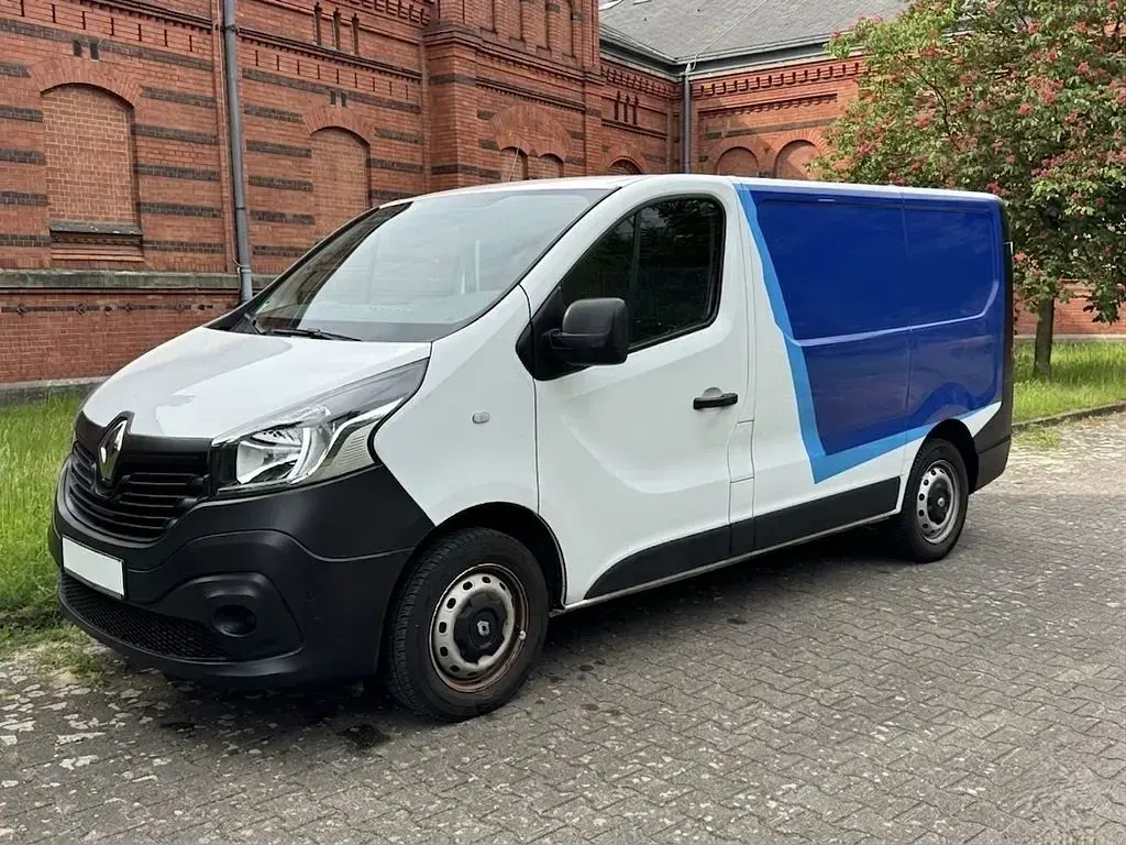 Gebraucht Renault Trafic 95 PS (69 kW) 2019 Weiß Van / Kleinbus