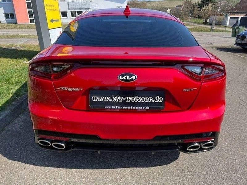 Gebraucht Kia Stinger GT 366 PS (269 kW) 2020 Rot Kleinwagen