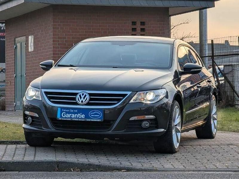 Gebraucht VW Passat Basis 211 PS (155 kW) 2011 Braun Limousine