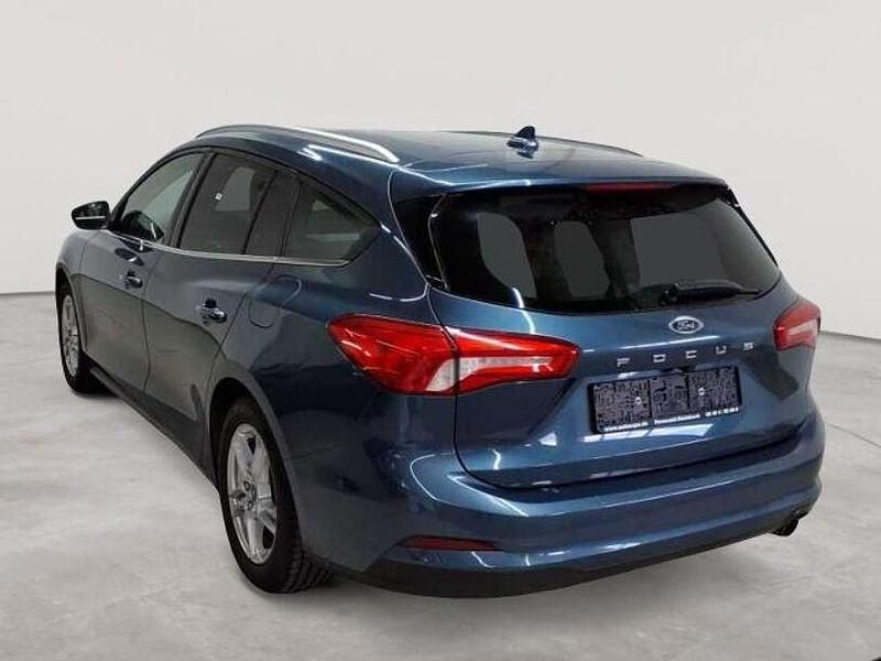 Gebraucht Ford Focus Cool & Connect 120 PS (88 kW) 2021 Chromablau metallic Kombi