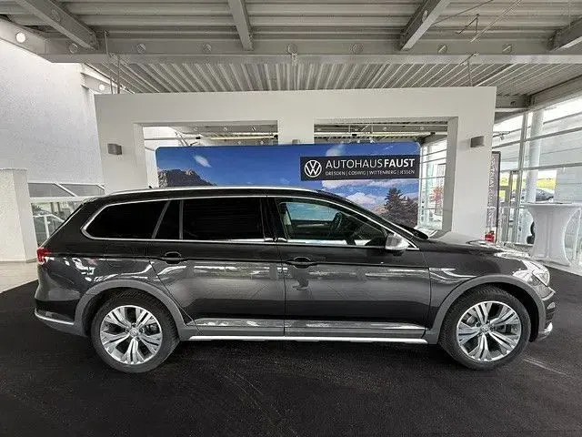 Używany VW Passat Alltrack 272 KM (200 kW) 2019 Szary Kombi