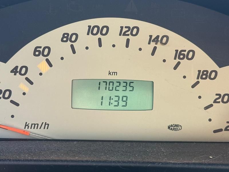 Gebraucht Mercedes A160 102 PS (75 kW) 2003 Blau Kleinwagen