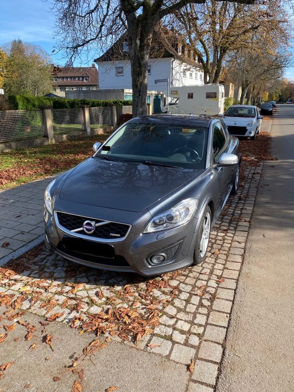 Grau Gebraucht 2013 Volvo C30 R-Design Kleinwagen | 5.600 € (Fairer Preis) - Bild 1/4