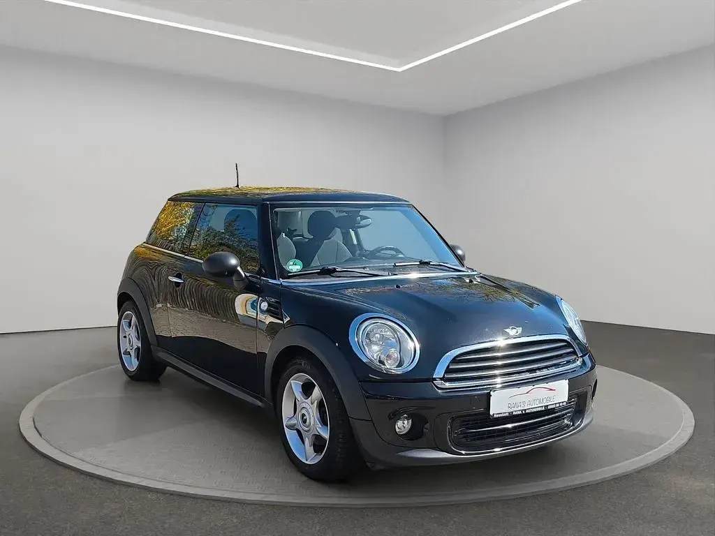 Usado Mini ONE 98 HP (72 kW) 2012 Preto Citadino