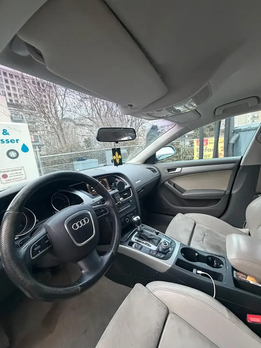Gebraucht Audi A5 S-Line 239 PS (175 kW) 2011 Blau Coupé