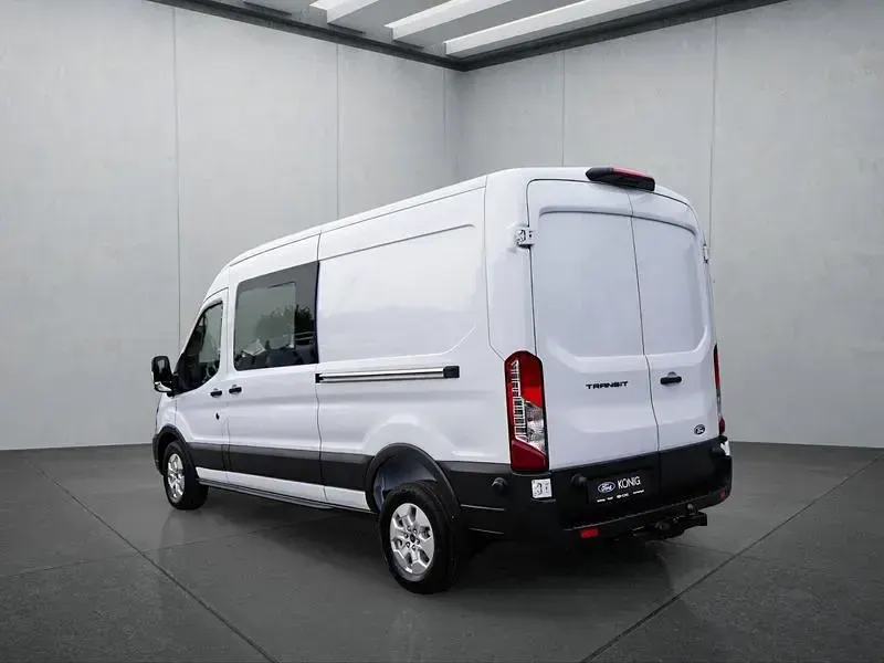 Gebraucht Ford Transit Trend 165 PS (121 kW) 2025 Weiß Van / Kleinbus