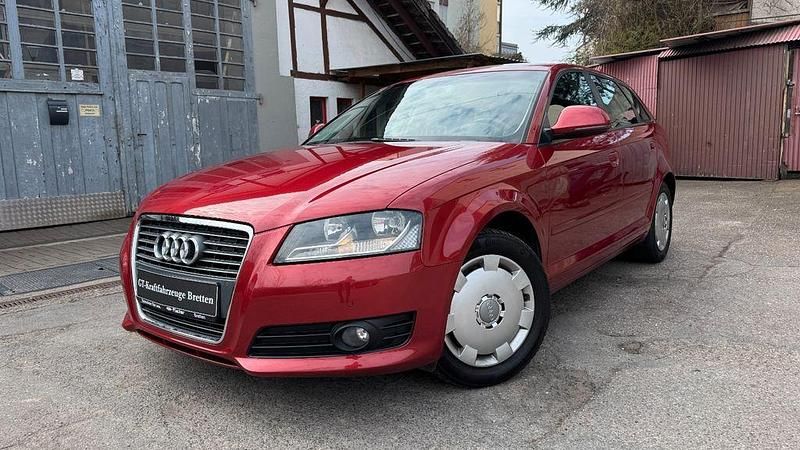 Gebraucht Audi A3 Ambiente 125 PS (91 kW) 2009 Rot Kleinwagen