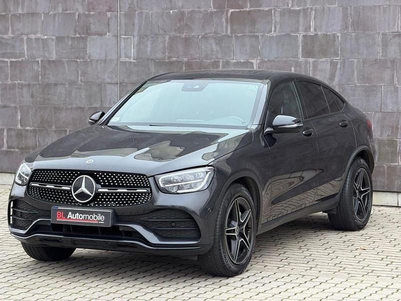 Grau Gebraucht 2021 Mercedes GLC220 AMG Coupé | 42.990 € (Fairer Preis) - Bild 1/4