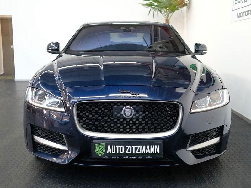 Gebraucht Jaguar XF R-Sport 300 PS (220 kW) 2017 Blau Limousine