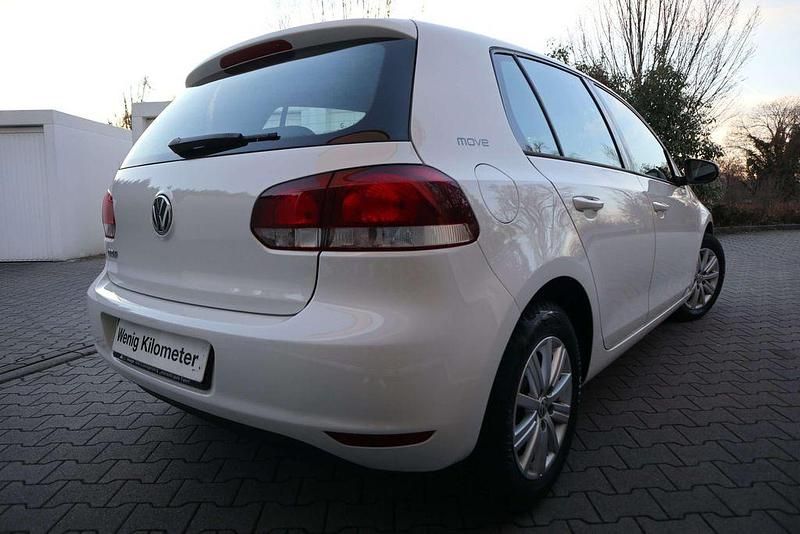 Gebraucht VW Golf VII Move 86 PS (63 kW) 2012 Weiß Limousine