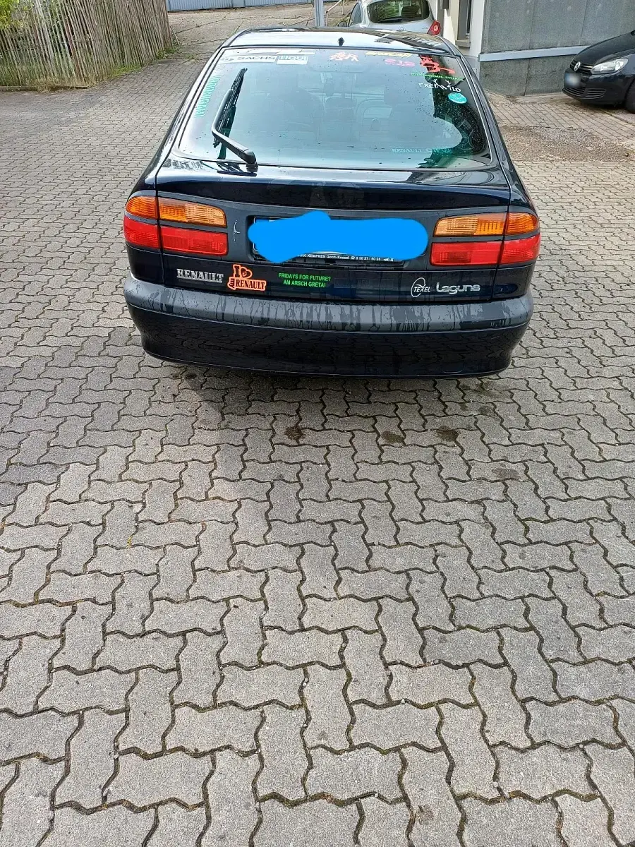Gebraucht Renault Laguna 120 PS (88 kW) 1999 Blau Limousine