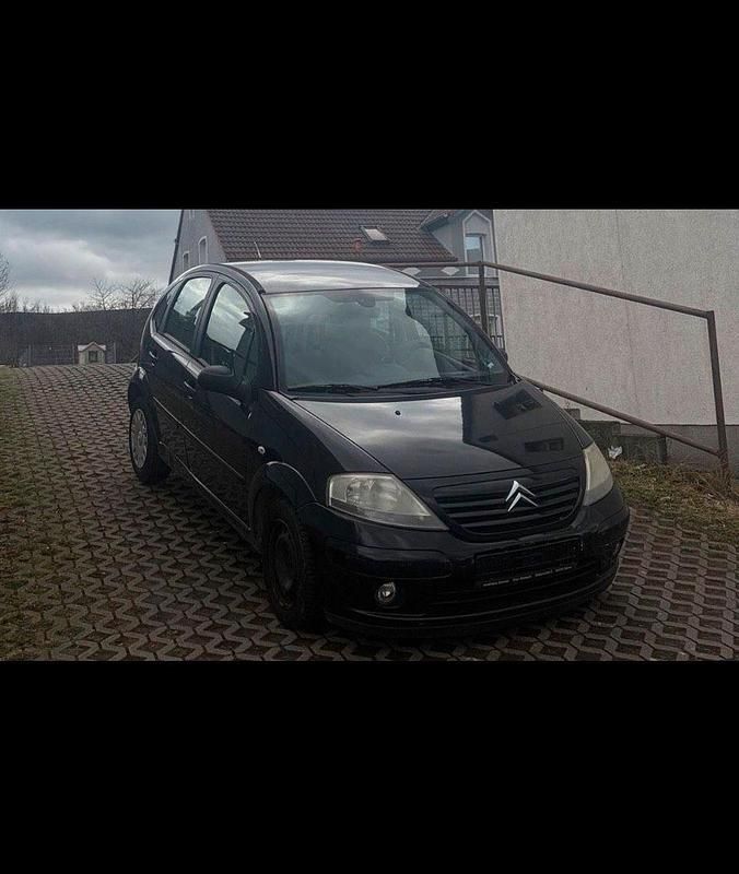 Second-hand Citroën C3 73 CP (53 kW) 2005 Negru Hatchback