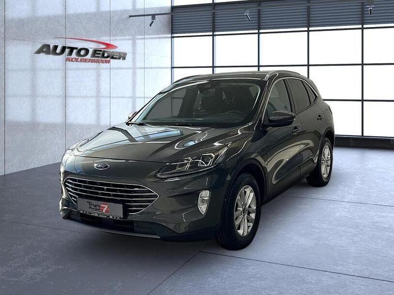 Gebraucht Ford Kuga Titanium 120 PS (88 kW) 2023 Magneticgrau (metallic) SUV