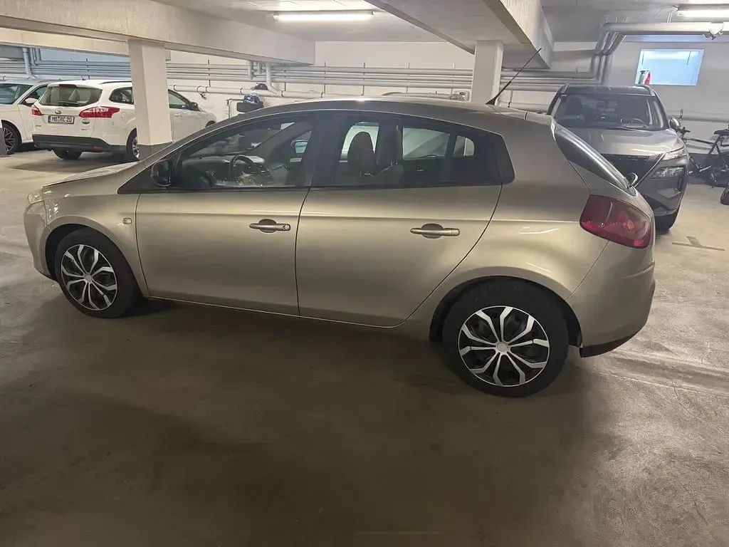 Gebraucht Fiat Bravo Dynamic 120 PS (88 kW) 2009 Grün Kleinwagen