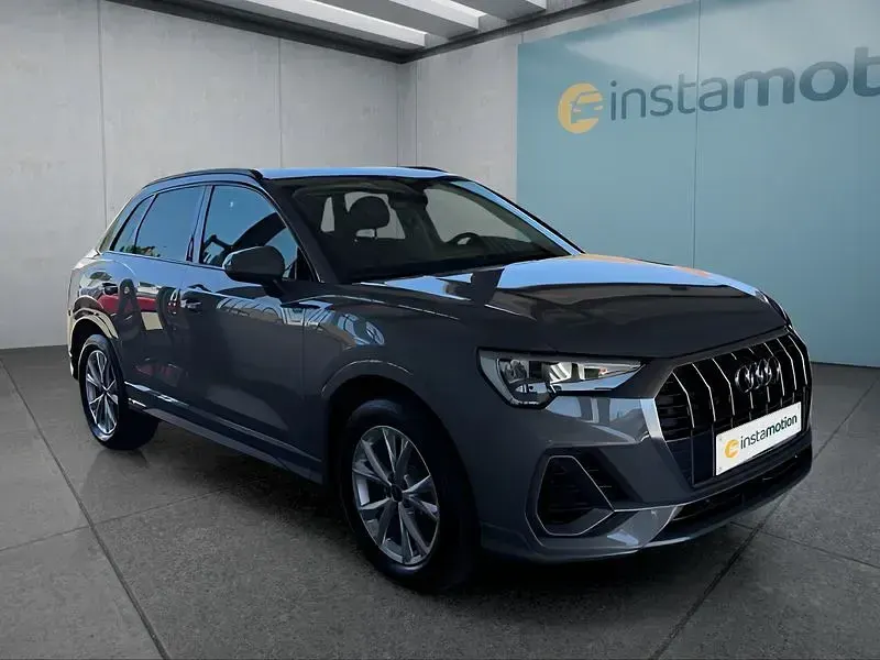 Gebraucht Audi Q3 S-Line 150 PS (110 kW) 2025 Grau SUV