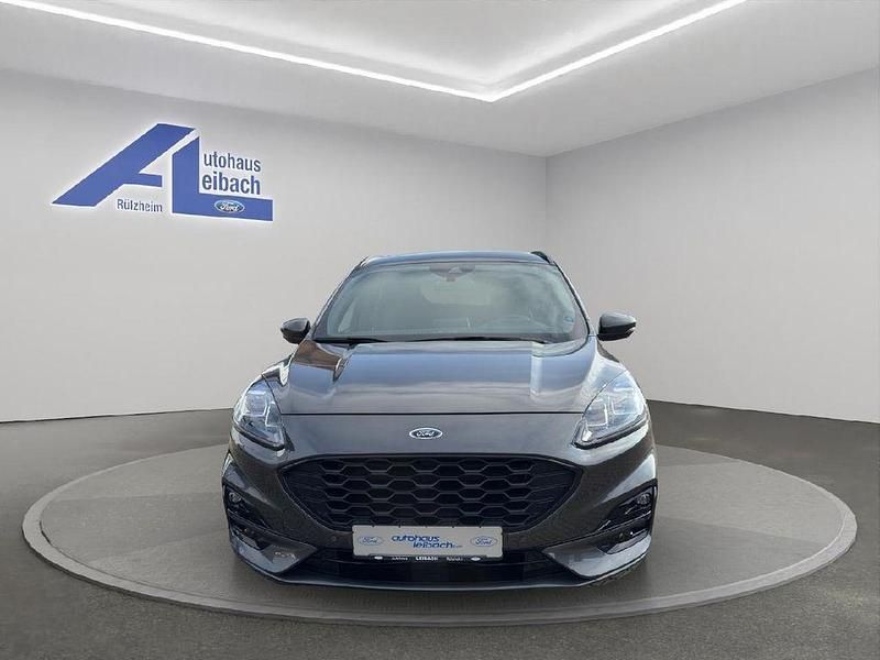 Gebraucht Ford Kuga ST-Line 152 PS (111 kW) 2022 Grau SUV