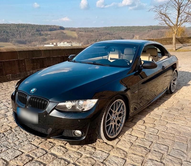 Gebraucht BMW 330 Cabriolet 272 PS (200 kW) 2008 Schwarz Cabrio